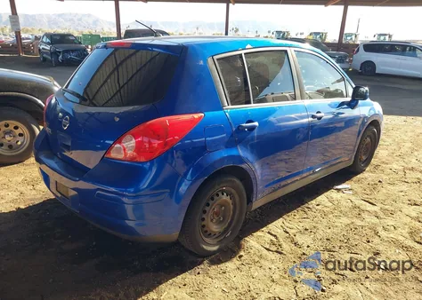 2011 Nissan Versa 1.8S z USA, uszkodzony, nr VIN 3N1BC1CP2BL484700